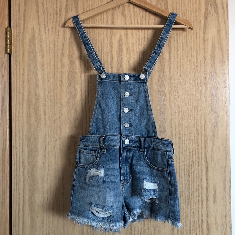 BRAND NAME CLOTHING BUNDLE (35 ITEMS) - Picture 14 of 16
